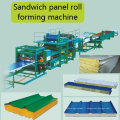 Machine de formage de rouleaux de panneaux sandwich/machine de toiture
